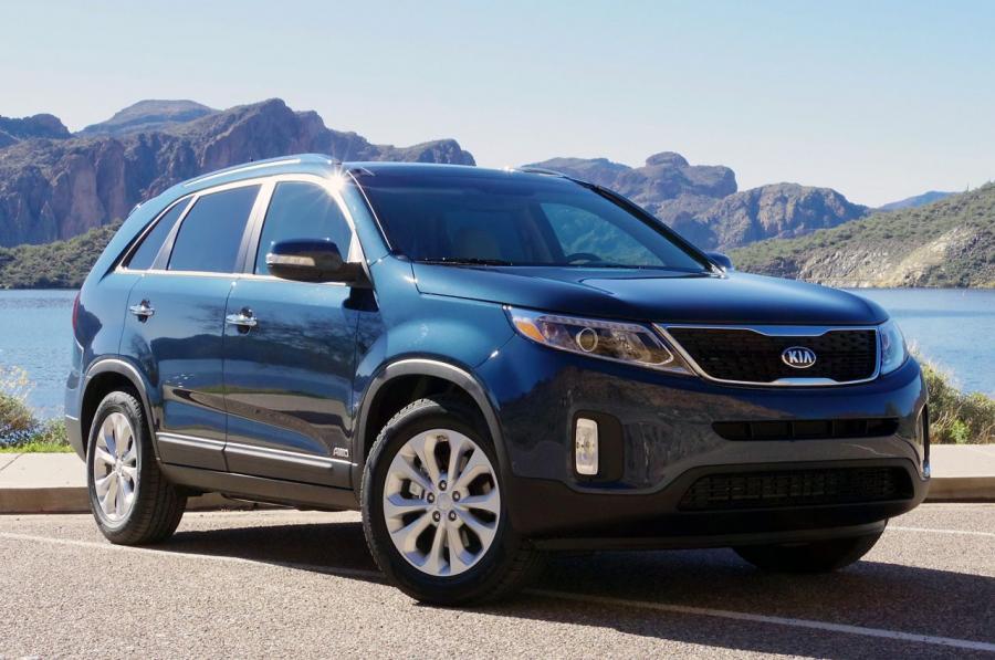  Kia Sorento 2014 года  (фото 28 из 88)